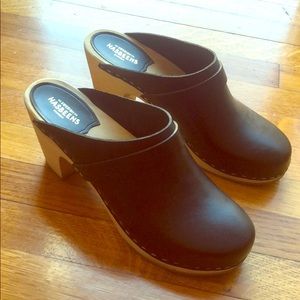 Swedish Hassbeens Slip In Classic Clogs